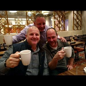 Meet your Posher, Robert